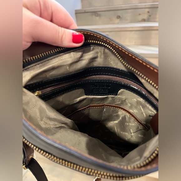 Vintage Two-Tone Leather Crossbody Purse - Picture 8 of 11